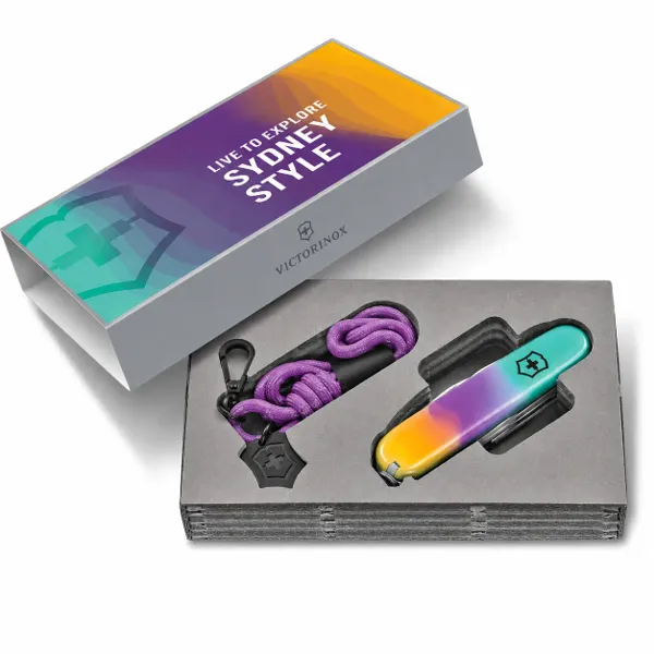 Victorinox Companion Sydney Style Navaja Suiza 16 Funciones Verde